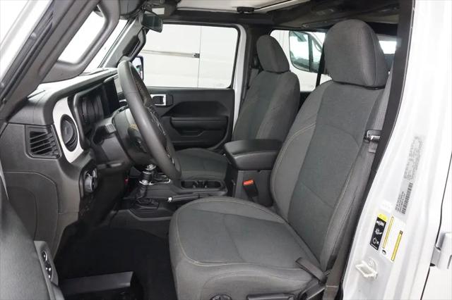 2024 Jeep Wrangler 4-Door Willys 4x4
