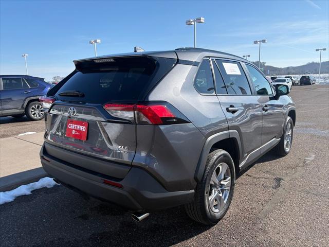 2025 Toyota RAV4 Hybrid XLE
