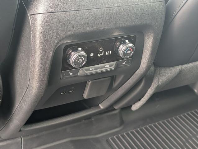 2026 GMC Acadia Elevation AWD