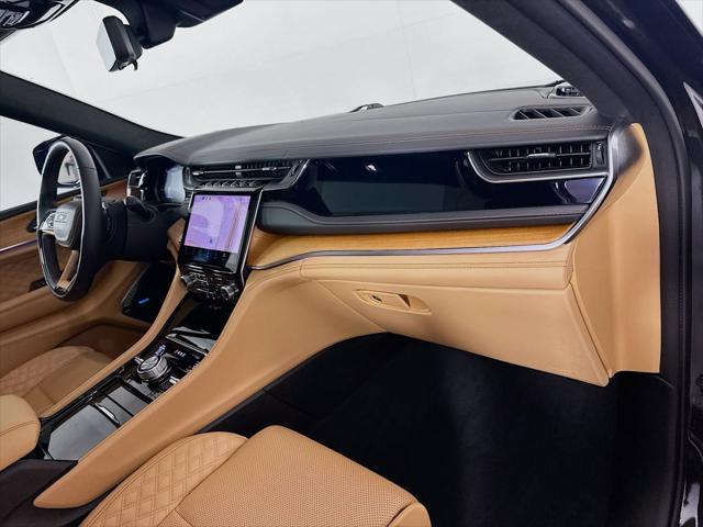 2023 Jeep Grand Cherokee L Summit Reserve 4x4