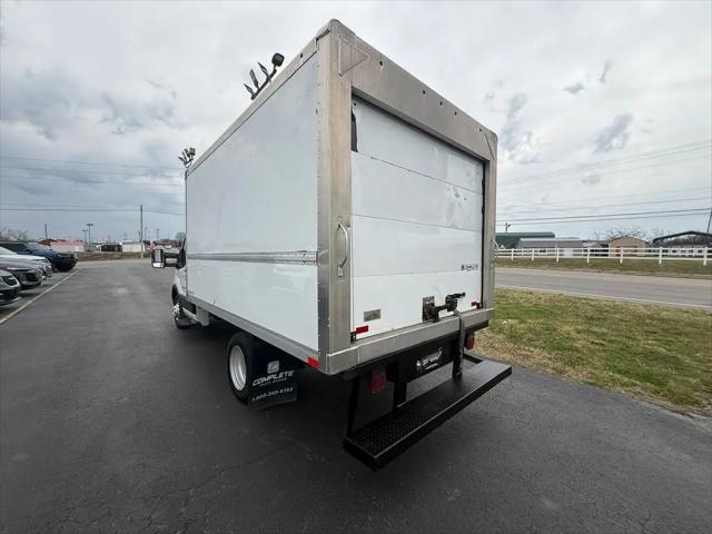 2020 Ford Transit Chassis Base
