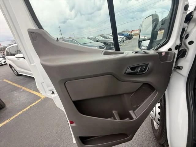 2020 Ford Transit Chassis Base