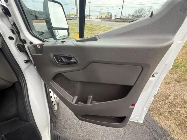 2020 Ford Transit Chassis Base