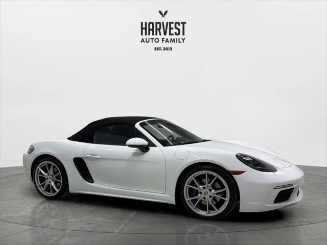 2019 Porsche 718 Boxster Roadster 2D