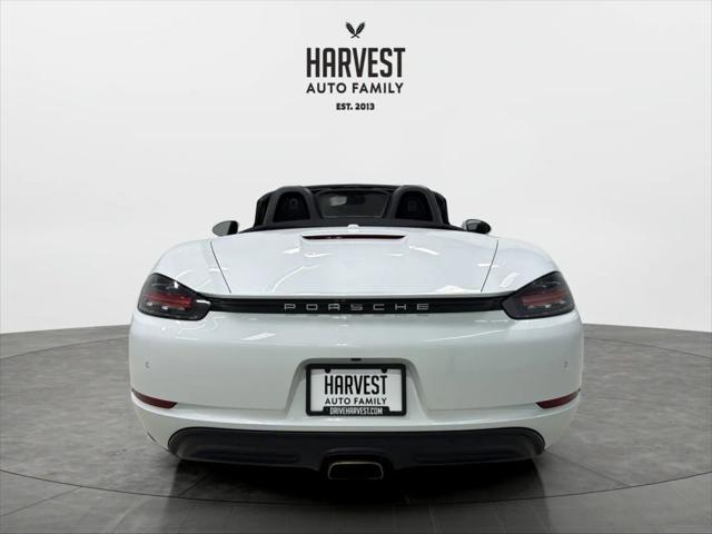 2019 Porsche 718 Boxster Roadster 2D