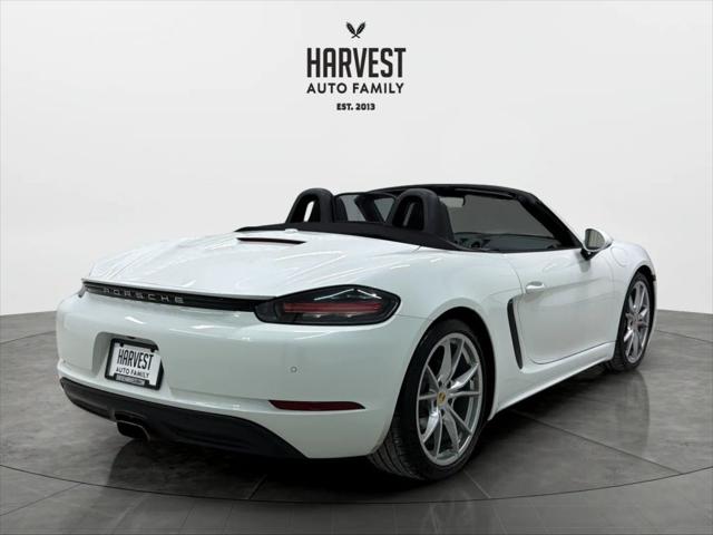 2019 Porsche 718 Boxster Roadster 2D