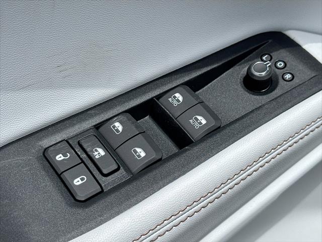 2026 Jeep Cherokee Overland 4x4