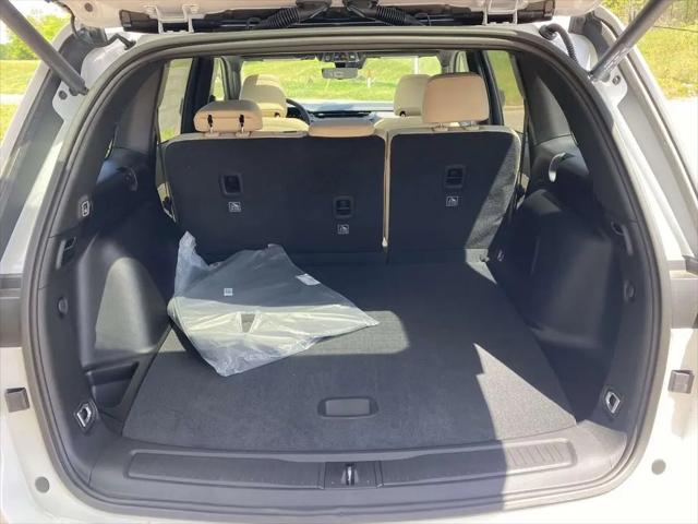 2026 Jeep Grand Cherokee Limited 4x2