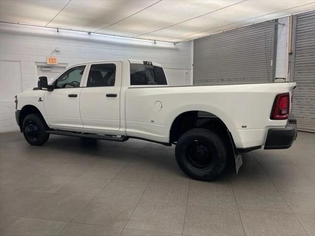 2026 Ram 3500 Tradesman Crew Cab 4x4 8' Box