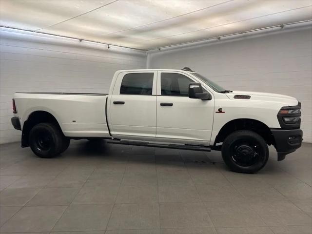2026 Ram 3500 Tradesman Crew Cab 4x4 8' Box