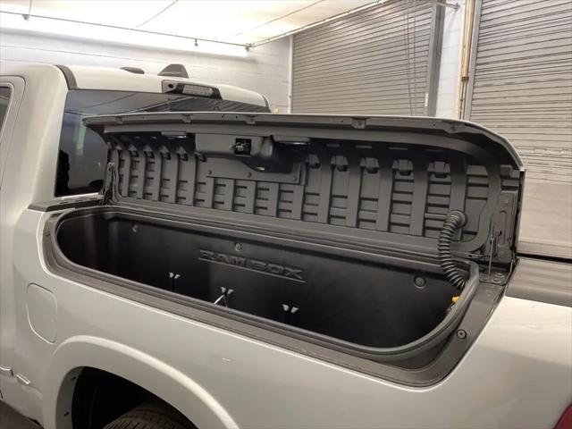 2026 Ram 1500 Tungsten Crew Cab 4x4 57 Box