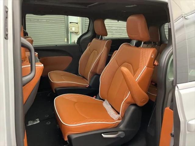 2026 Chrysler Pacifica Pinnacle