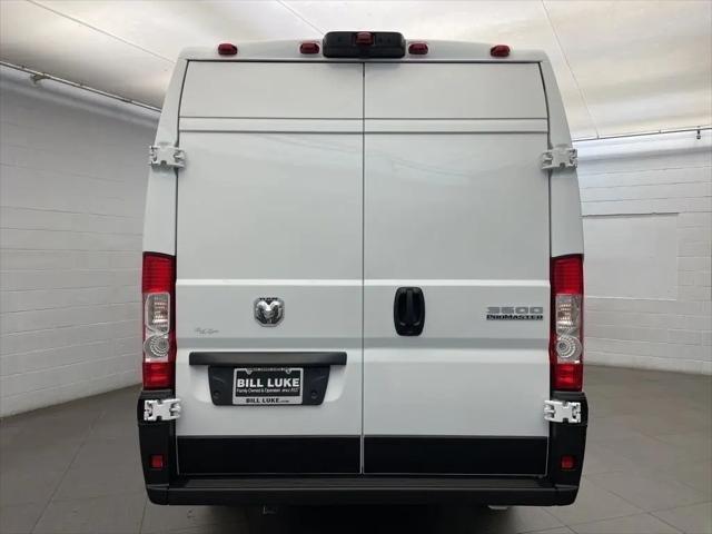2026 Ram ProMaster Cargo Van Tradesman High Roof 159 WB w/Pass Seat