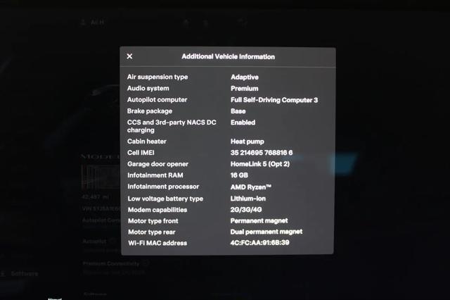 2022 Tesla Model S Plaid Tri Motor All-Wheel Drive