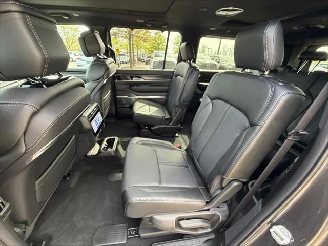 2026 Jeep Grand Wagoneer L Summit Obsidian 4x4