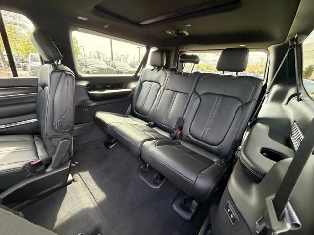 2026 Jeep Grand Wagoneer L Summit Obsidian 4x4