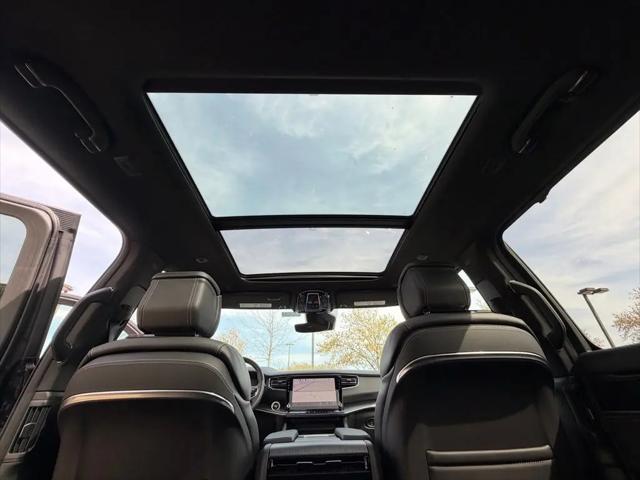2026 Jeep Grand Wagoneer L Summit Obsidian 4x4