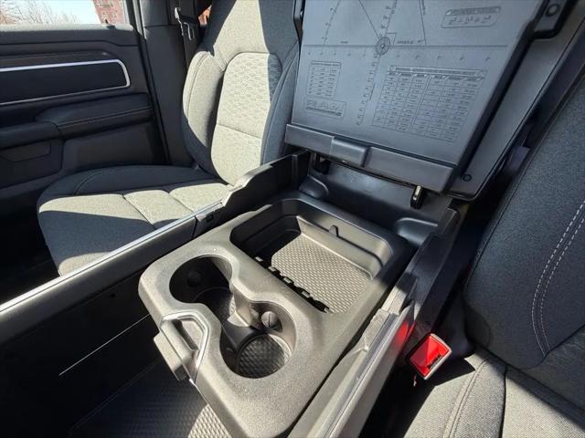 2026 Ram 1500 Big Horn Crew Cab 4x4 5'7" Box