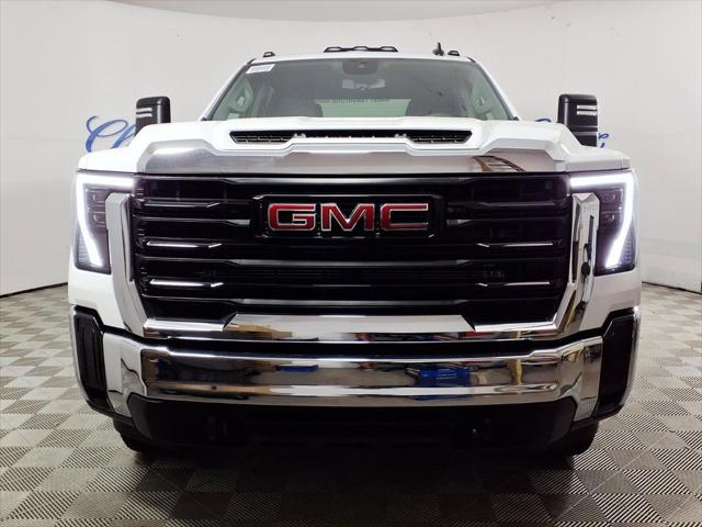 2026 GMC Sierra 2500HD Crew Cab, Standard Bed, Pro, 4WD