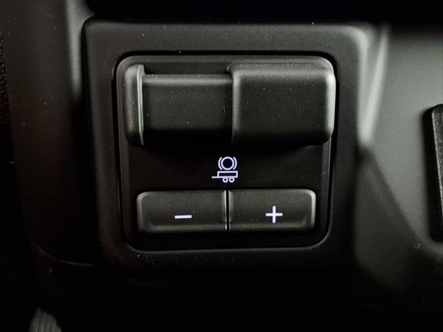 2026 GMC Sierra 2500HD Crew Cab, Standard Bed, Pro, 4WD