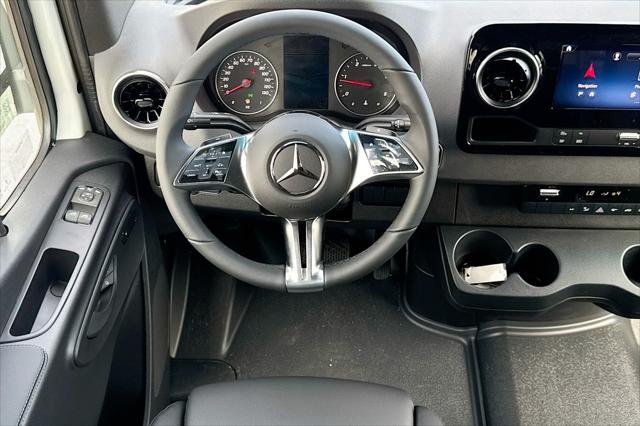 2026 Mercedes-Benz Sprinter 2500 Standard Roof 4-Cyl Diesel HO