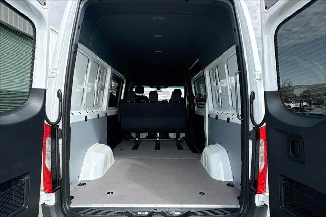 2026 Mercedes-Benz Sprinter 2500 Standard Roof 4-Cyl Diesel HO