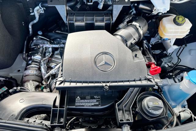 2026 Mercedes-Benz Sprinter 2500 Standard Roof 4-Cyl Diesel HO