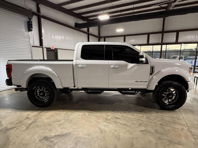 2022 Ford F-350 LARIAT