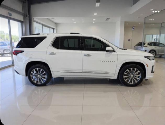 2023 Chevrolet Traverse AWD Premier