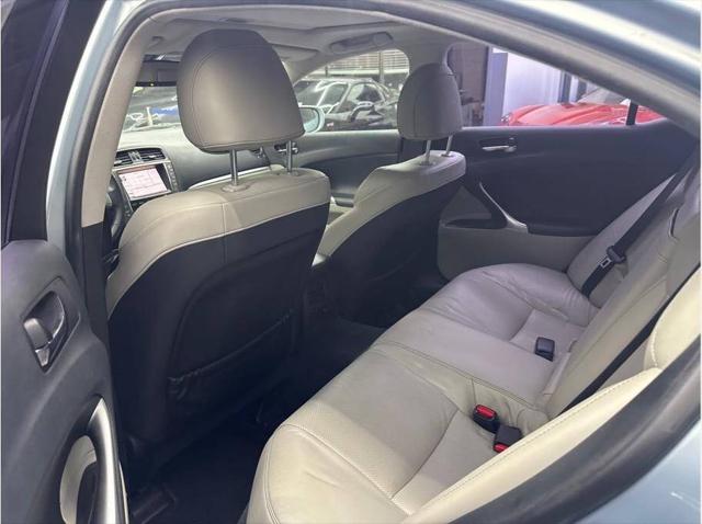2011 Lexus IS 250 Base 4dr Sedan 6A