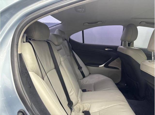 2011 Lexus IS 250 Base 4dr Sedan 6A