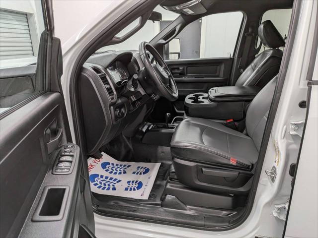 2023 Ram 3500 Tradesman Crew Cab 4x4 8' Box