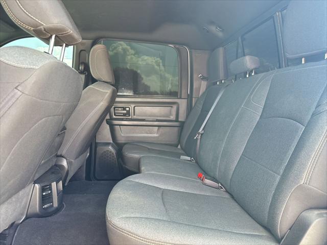 2024 Ram 3500 Tradesman Crew Cab 4x4 8' Box