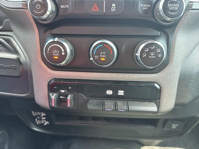 2024 Ram 3500 Tradesman Crew Cab 4x4 8' Box