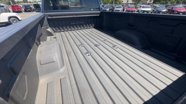 2026 GMC Sierra 3500HD Crew Cab, Long Bed, Denali Dual Rear Wheel, 4WD