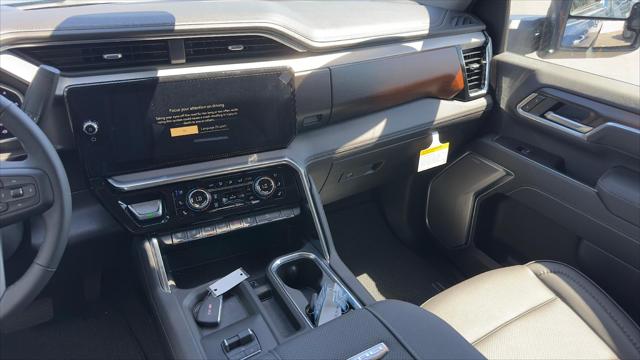 2026 GMC Sierra 3500HD Crew Cab, Long Bed, Denali Dual Rear Wheel, 4WD