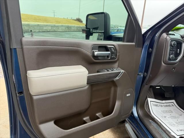 2020 Chevrolet Silverado 2500HD 4WD Crew Cab Standard Bed LTZ