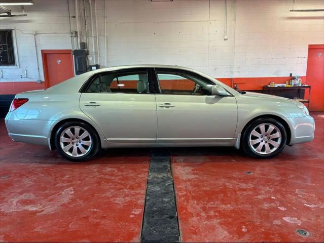 2006 Toyota Avalon XLS for sale near Franklin, OH