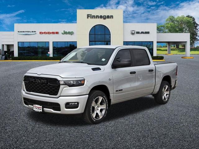 2026 RAM 1500 RAM 1500 EXPRESS CREW CAB 4X2 57 BOX