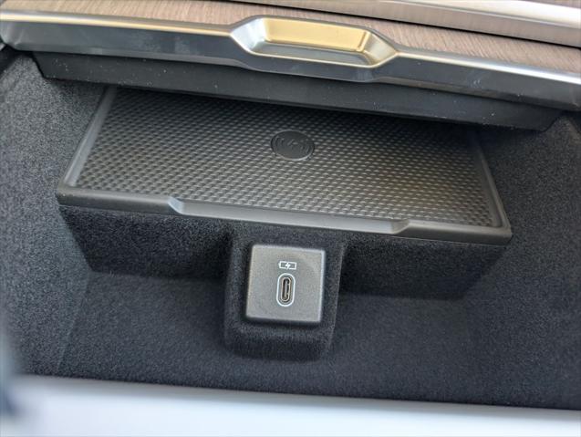 2026 Land Rover Range Rover P400 SE