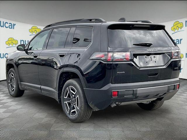 2026 Jeep Cherokee Laredo 4x4
