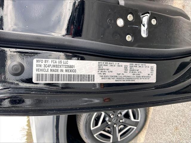 2026 Jeep Cherokee Laredo 4x4