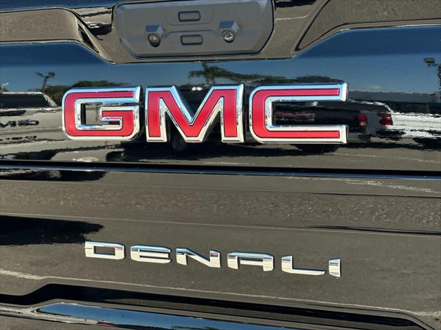 2026 GMC Sierra 2500HD Crew Cab, Standard Bed, Denali, 4WD