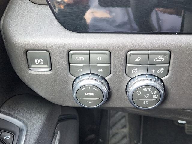 2026 GMC Sierra 1500 Crew Cab, Short Bed, SLT, 4WD