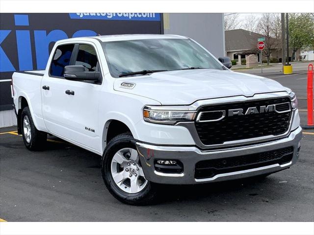 2026 RAM 1500 RAM 1500 BIG HORN CREW CAB 4X4 64 BOX