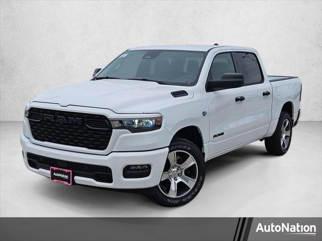 2026 RAM Ram 1500 RAM 1500 EXPRESS CREW CAB 4X2 57 BOX