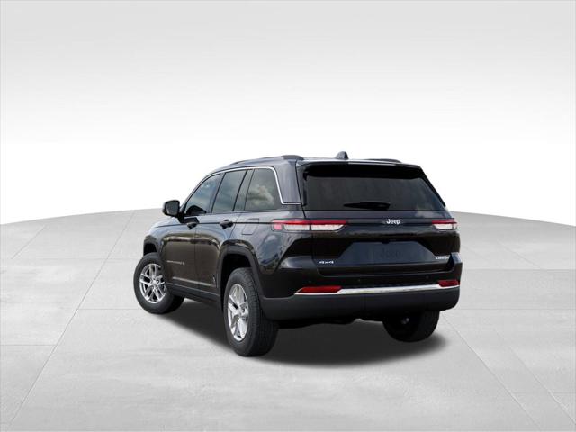 2026 Jeep Grand Cherokee GRAND CHEROKEE LAREDO X 4X4