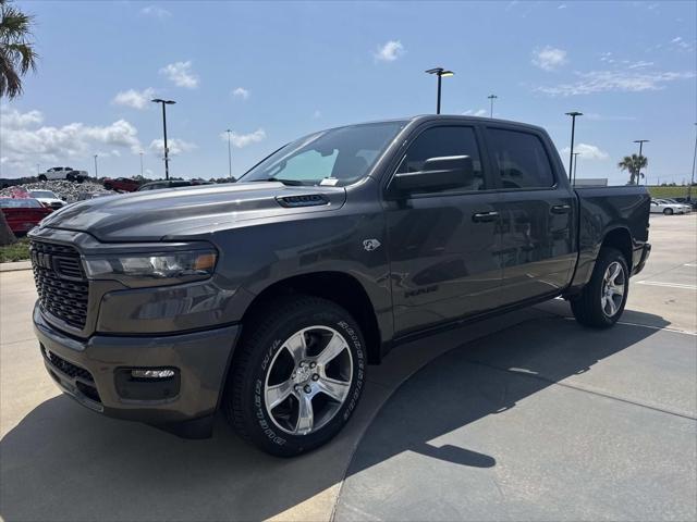 2026 RAM Ram 1500 RAM 1500 EXPRESS CREW CAB 4X2 57 BOX