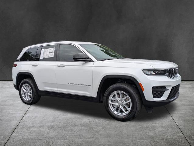 2026 Jeep Grand Cherokee GRAND CHEROKEE LAREDO X 4X2