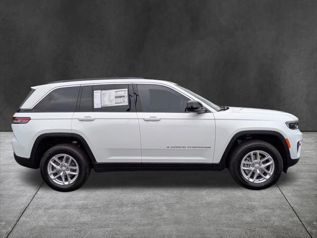 2026 Jeep Grand Cherokee GRAND CHEROKEE LAREDO X 4X2